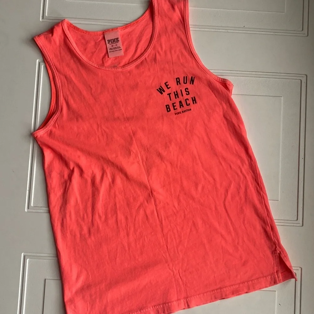 Victoria Secret Pink “We Run this Beach” Tank Top Florescent Orange XS - Picture 1 of 4